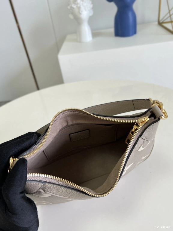 Cheap LOUIS BAGATELLE VUITTON 0823